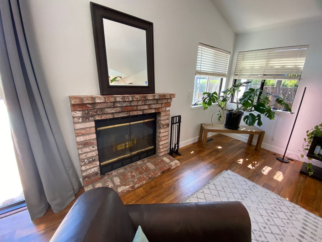 1003 Evergreen Ct - Photo 5 of 38