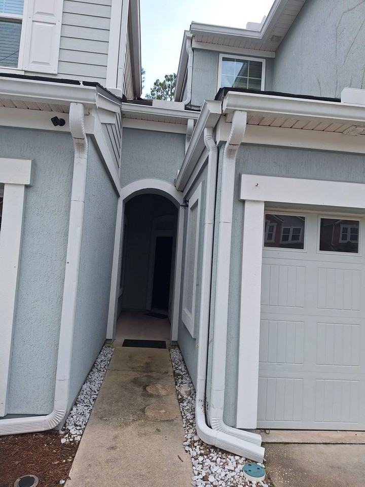 177 Richmond Dr - Photo 2 of 34