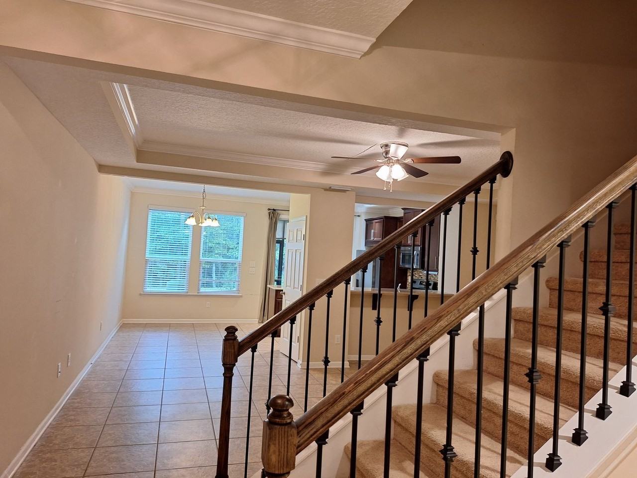 177 Richmond Dr - Photo 5 of 34