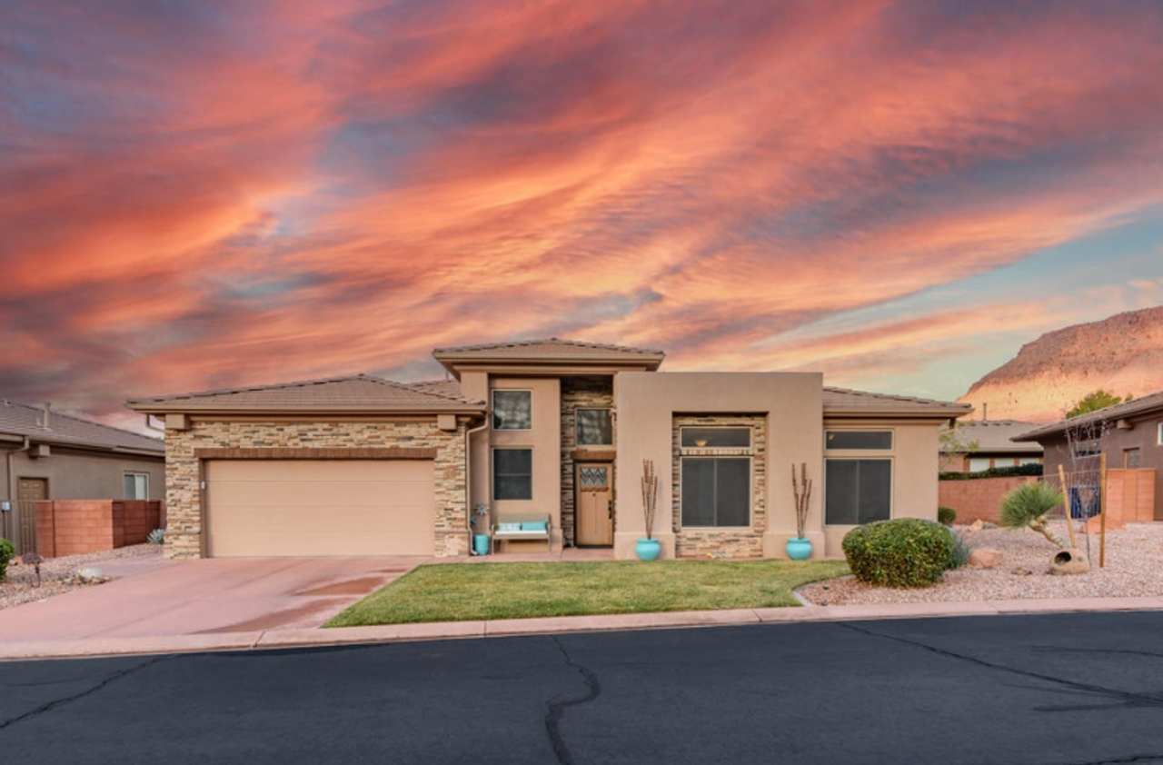 250 N Snow Canyon Dr #16