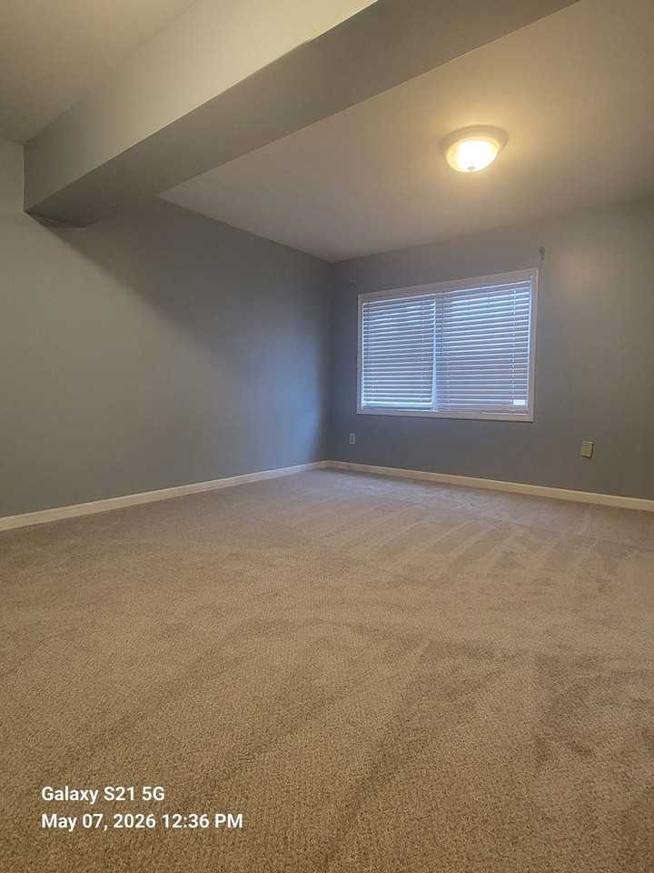5521 New Colony Dr - Photo 4 of 22