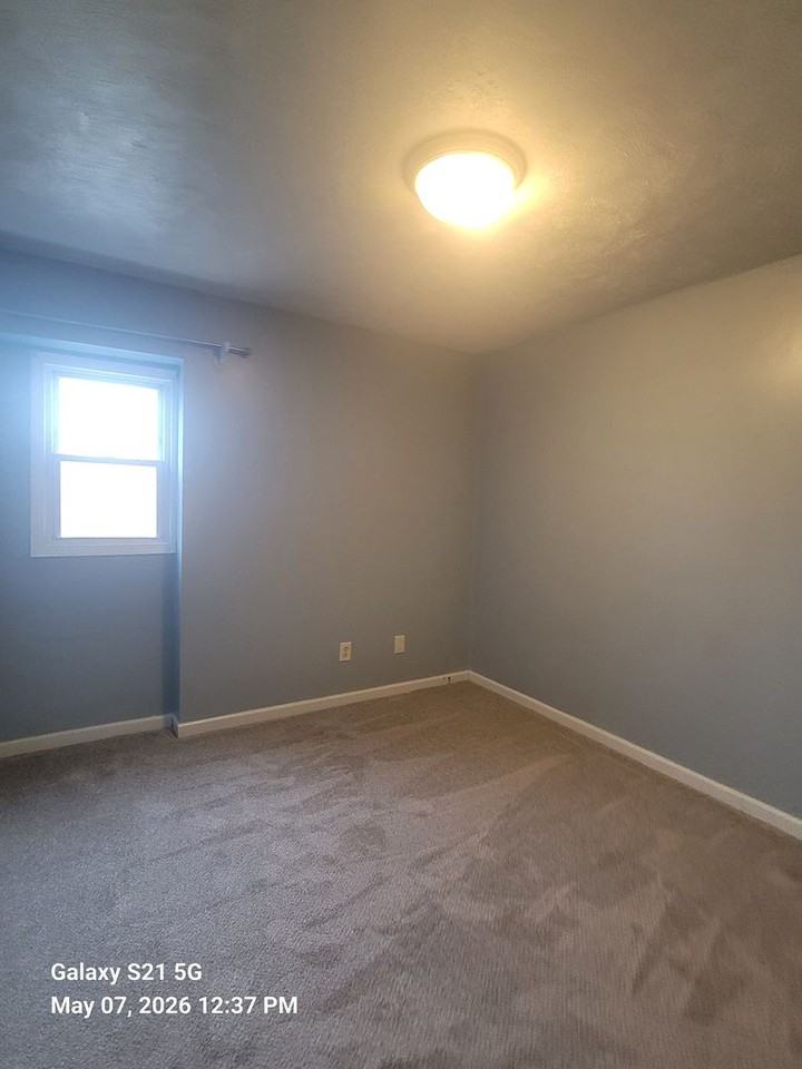 5521 New Colony Dr - Photo 6 of 22