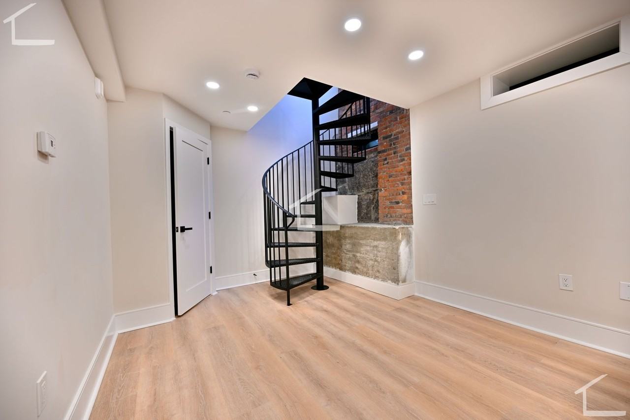 18B Winchester St - Photo 5 of 17