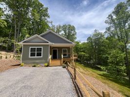 featured image of 51 Flat Top Mountain Rd
