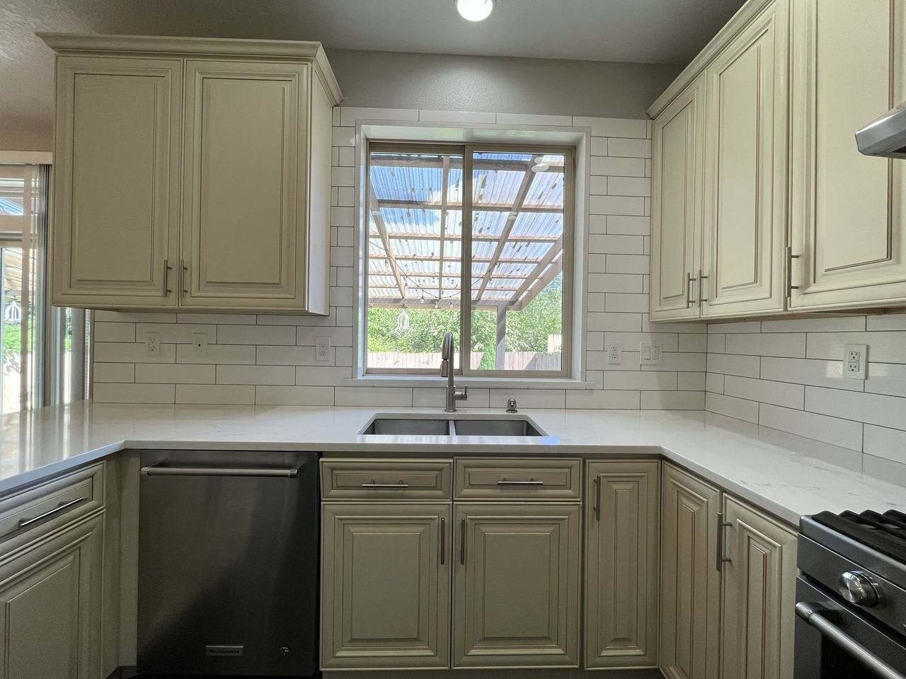 5713 Se 134th Pl - Photo 7 of 50