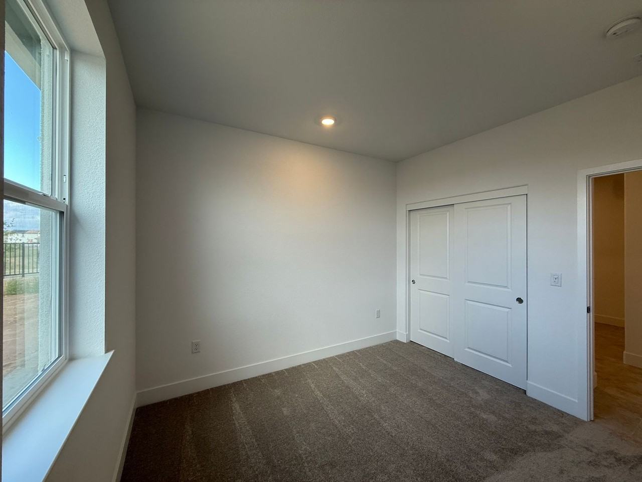 9957 Mesa Verde Way - Photo 6 of 23