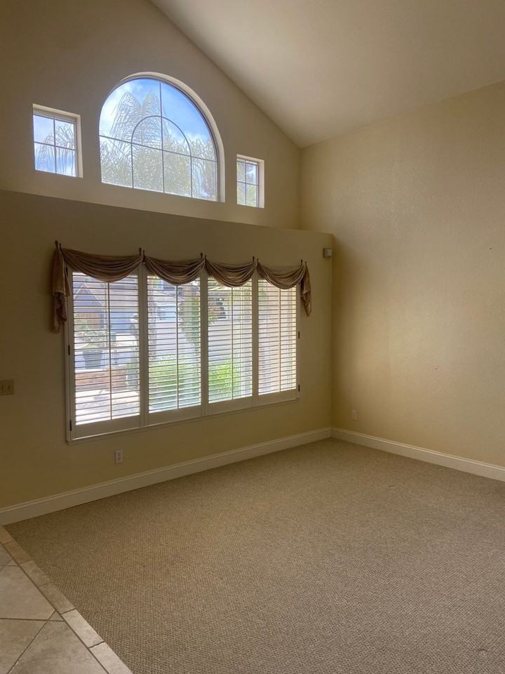 264 Thorndike Way - Photo 6 of 40