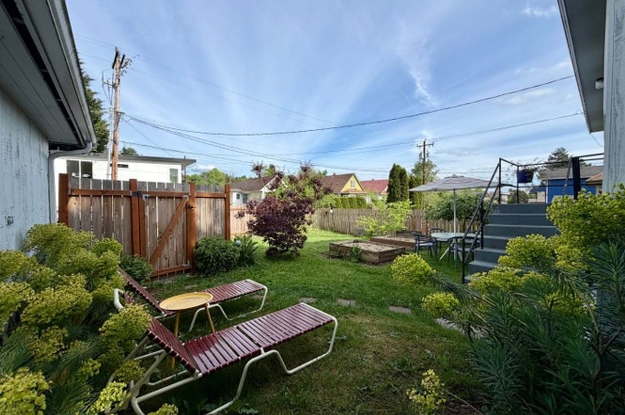 6203 46th Ave S - Photo 2 of 15