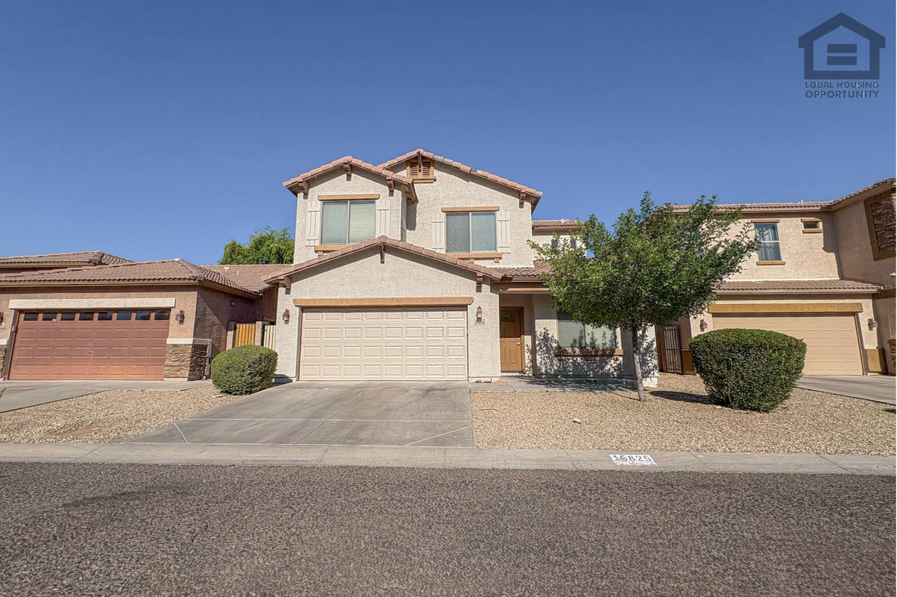 15825 N 74th Ave - Photo 3 of 44