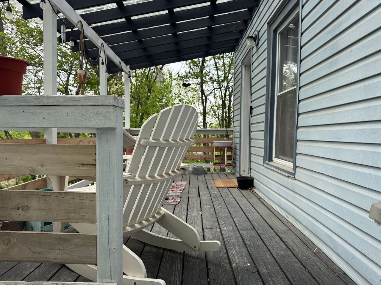 520 Avenue C - Photo 3 of 28