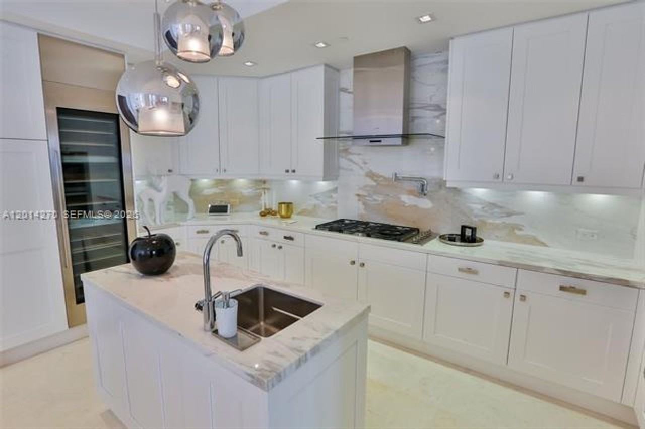 17749 Collins Ave #2801 - Photo 6 of 32