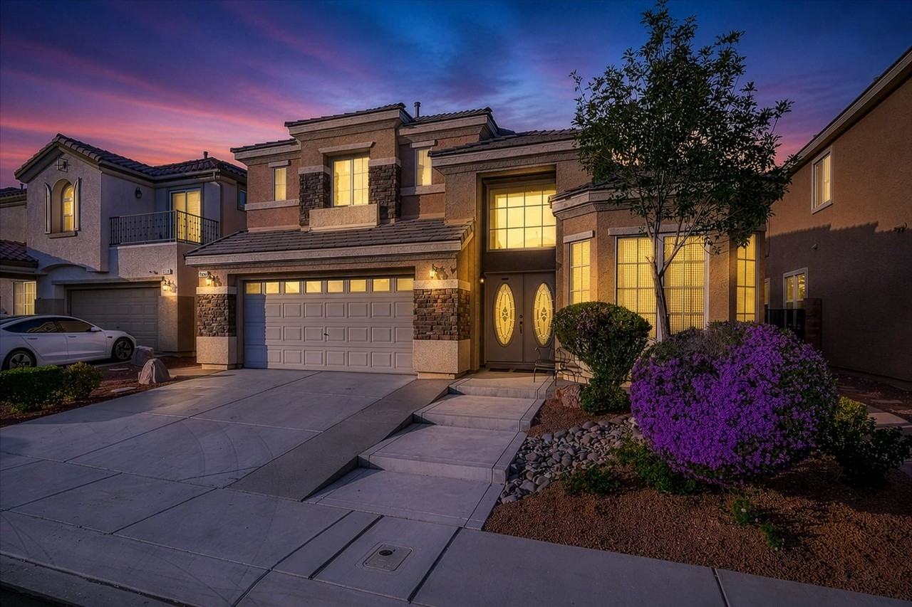 7046 Pink Flamingos Pl