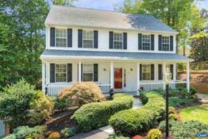featured image of 1755 Winterberry Ct