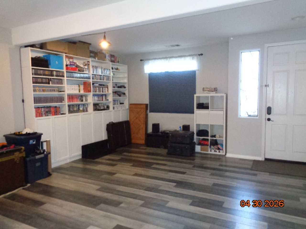 2421 Arboretum Ave - Photo 4 of 25
