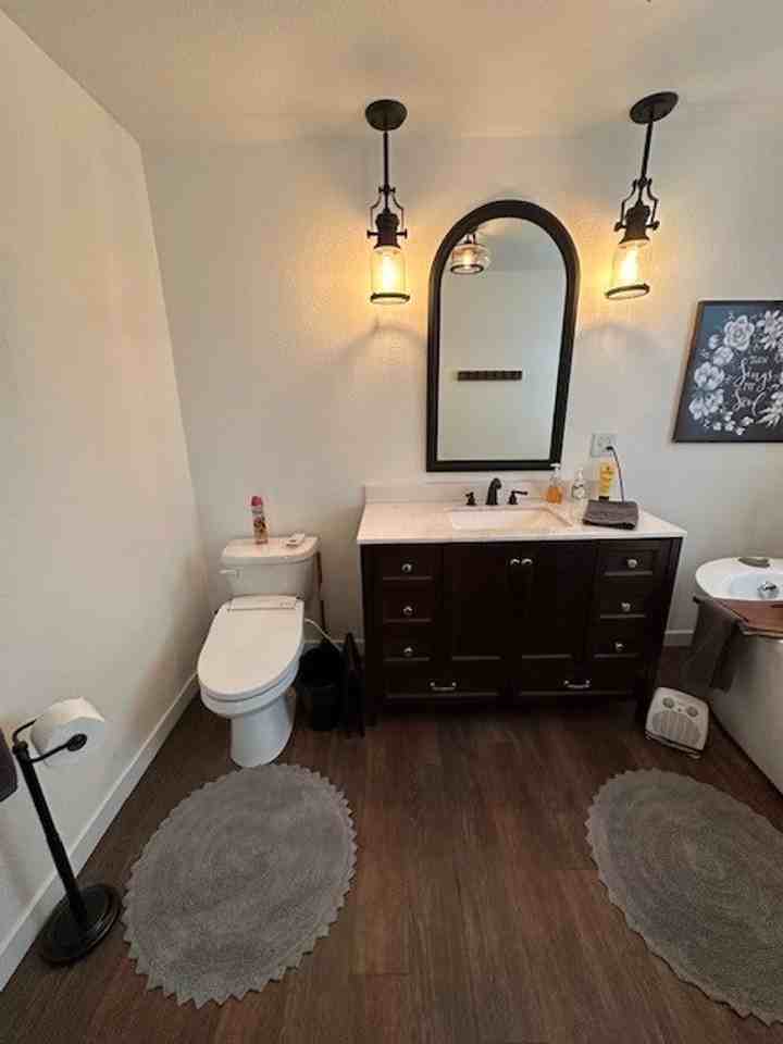 553 Chetco Ave #2 - Photo 2 of 11