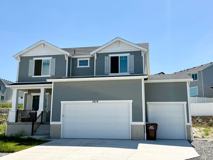 3819 S Greeley Cir - Photo 1 of 1