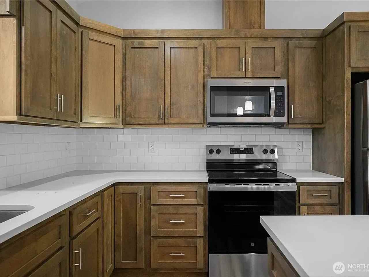 101 Grant Dr - Photo 6 of 19