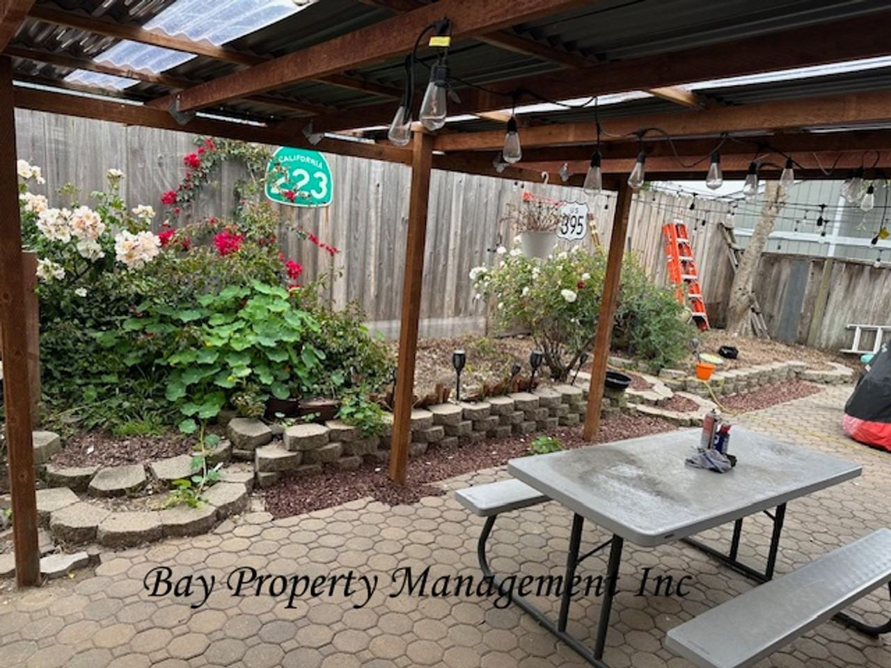 1198 Hamilton Ave #A - Photo 3 of 10