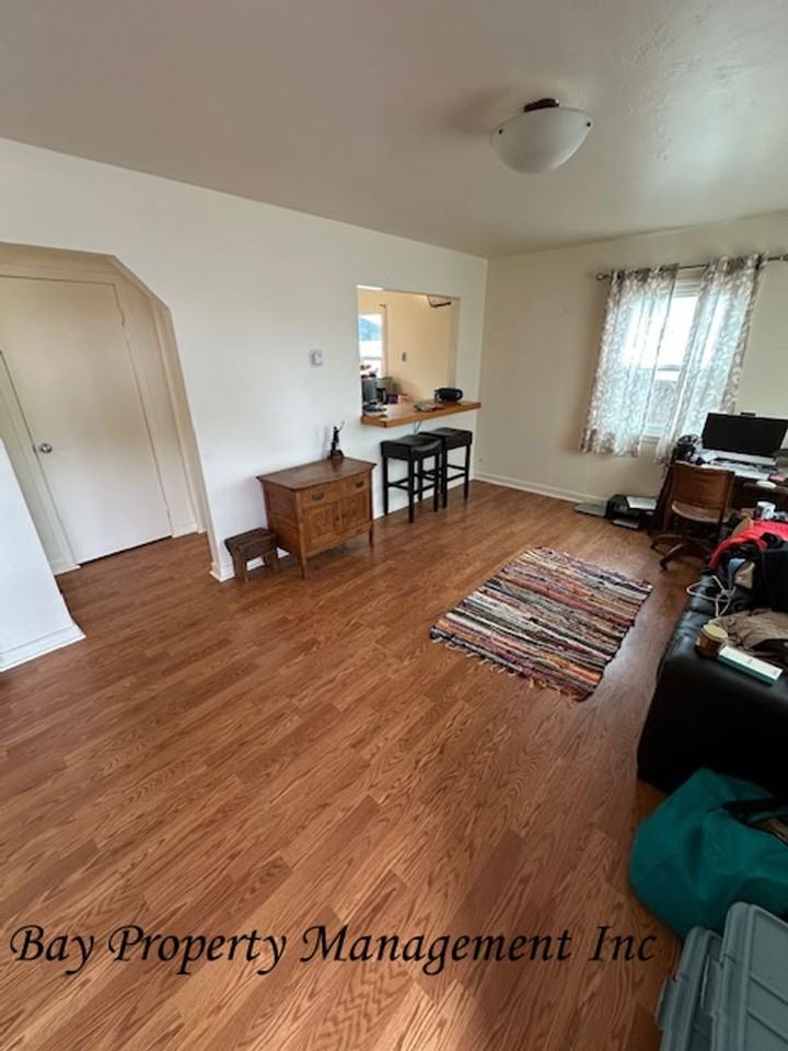 1198 Hamilton Ave #A - Photo 4 of 10
