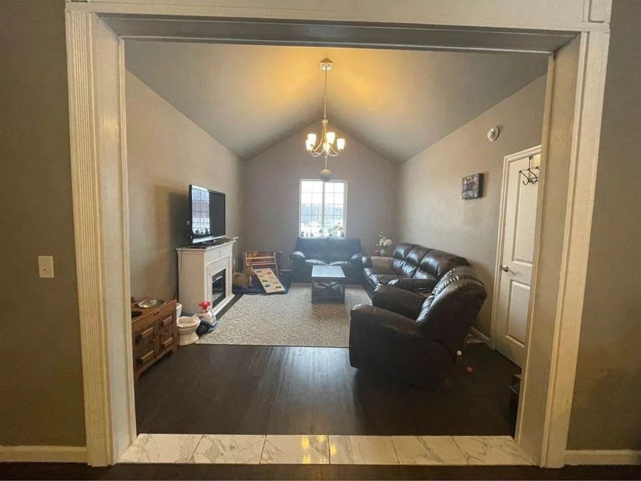 4691 E Crane Rd - Photo 4 of 13