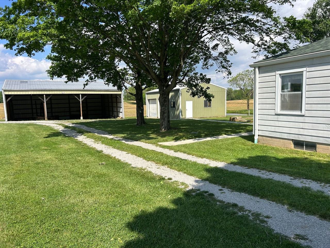 14305 Tree Dr Nw - Photo 2 of 12