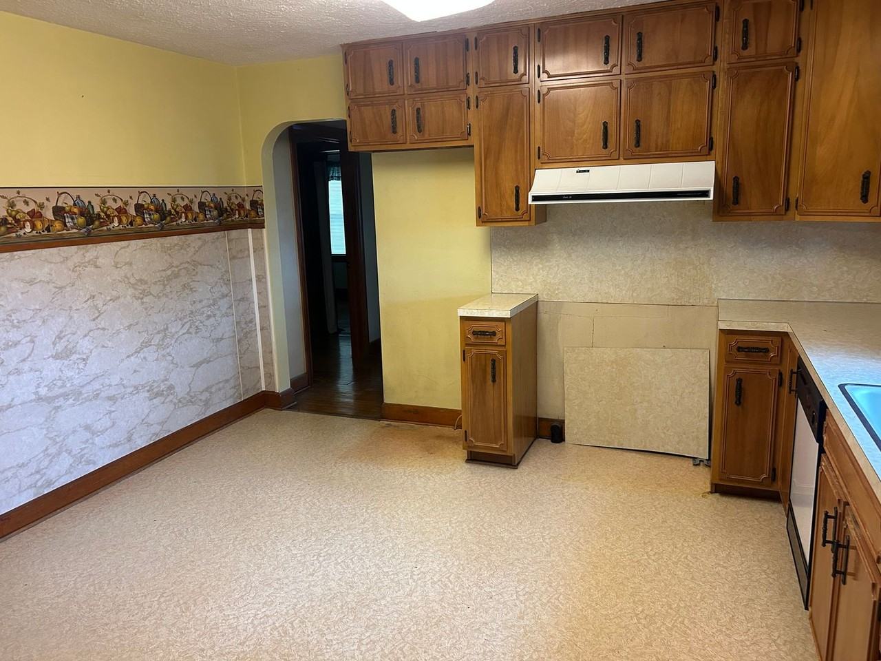 14305 Tree Dr Nw - Photo 5 of 12