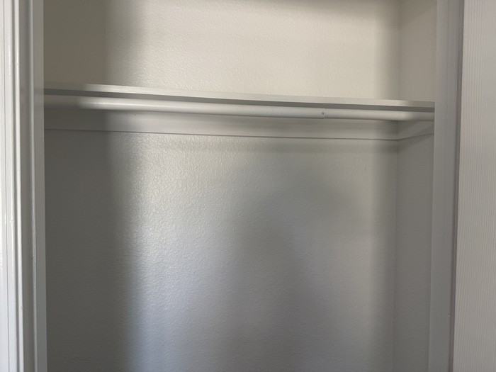 4934 Kildare Ave - Photo 5 of 26