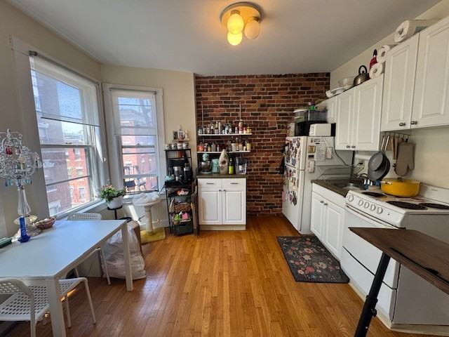 32 Grove St #6 - Photo 5 of 14