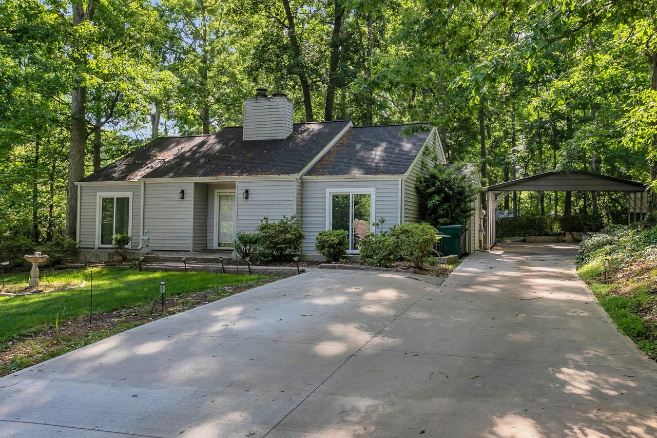 105 Fernande Dr #NA - Photo 2 of 39