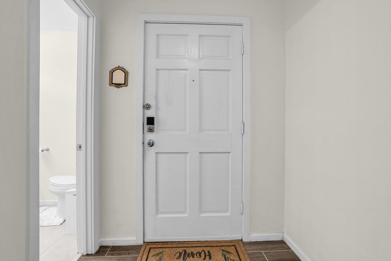 105 Fernande Dr #NA - Photo 6 of 39