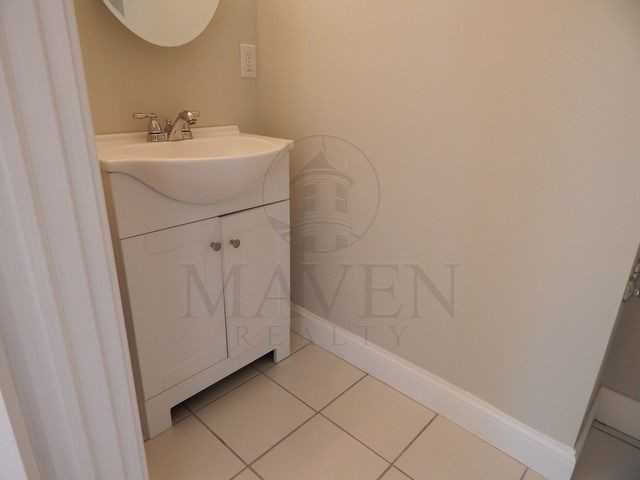 50 Springfield St #3 - Photo 5 of 6