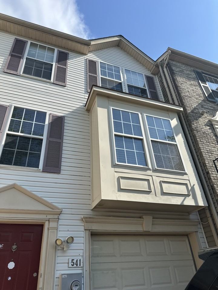 541 Primus Ct #541 - Photo 7 of 14