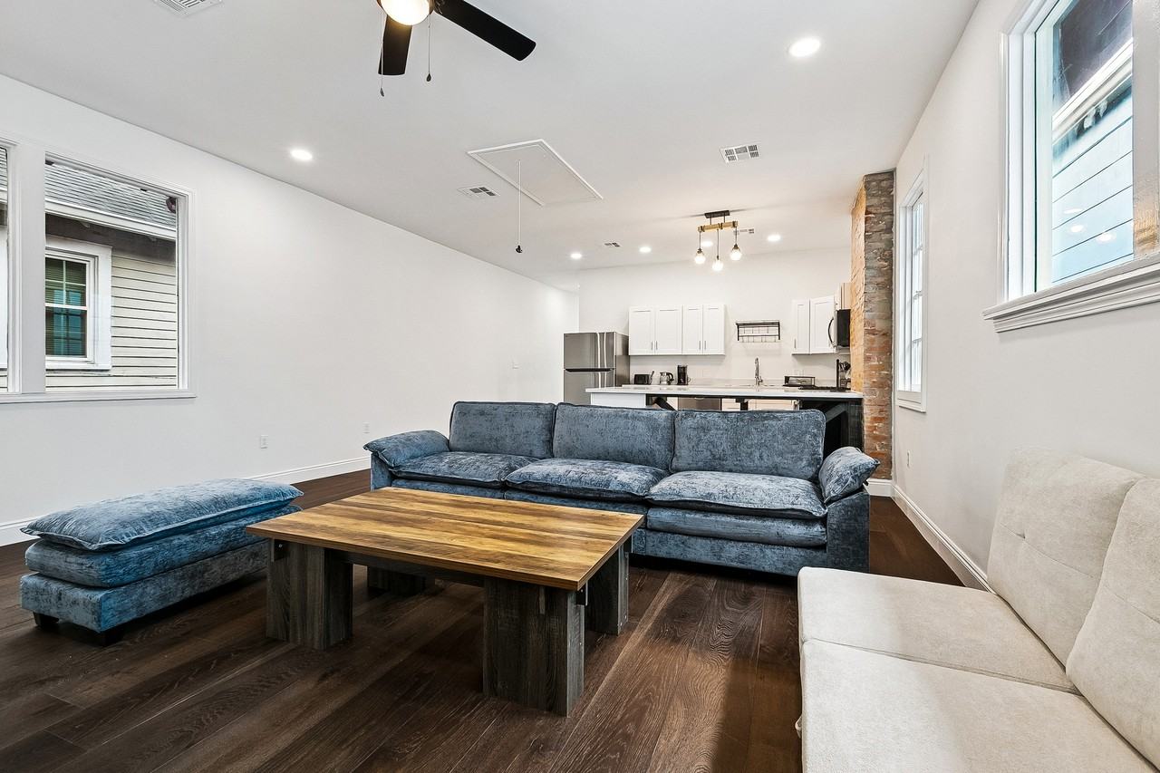7616 Cohn St #A - Photo 3 of 15
