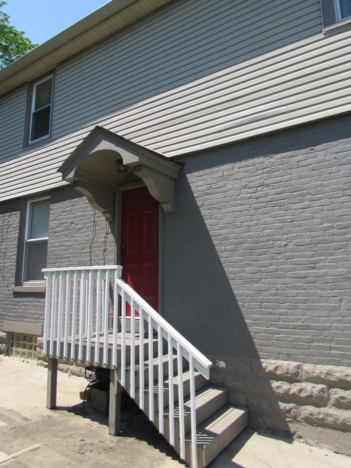 48 19th Street #2 - Photo 2 of 33