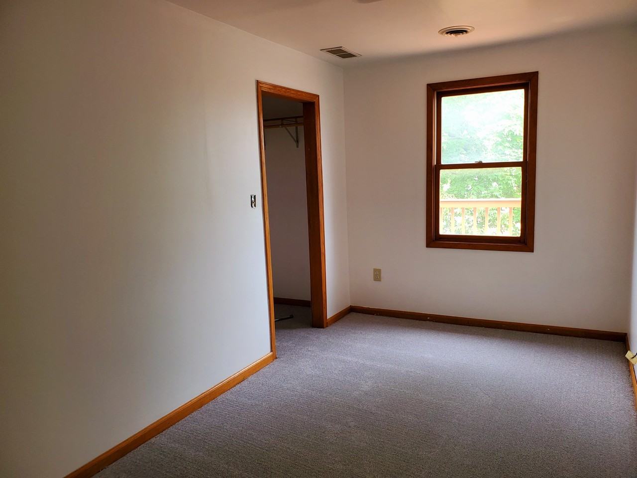 610 Van Buren St Ne #2 - Photo 2 of 11