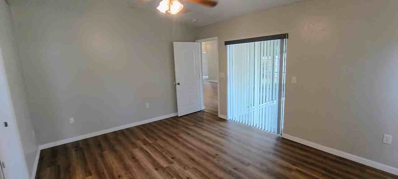 1715 Brookstone Way #NA - Photo 7 of 32