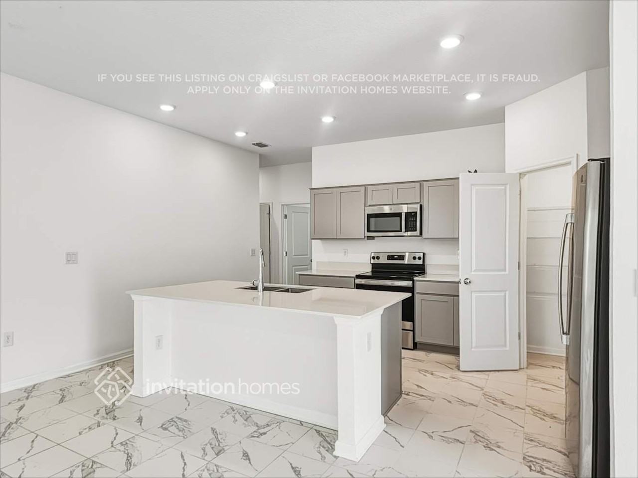 4321 Bull St - Photo 4 of 22