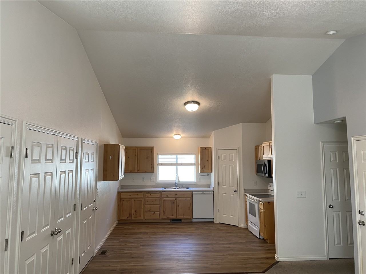 133 Ne - Photo 2 of 5