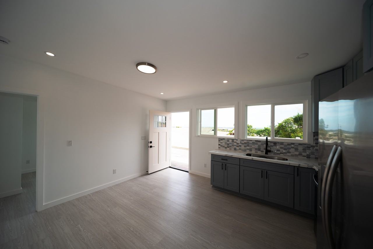 94-1061 Lumi St #1 - Photo 2 of 8