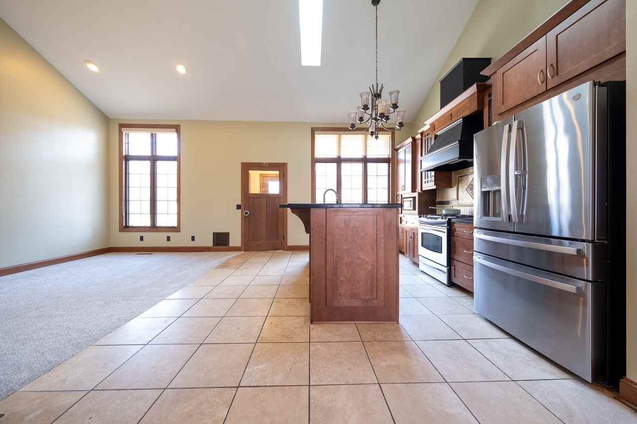 13026 Ottawa Dr #1 - Photo 2 of 32