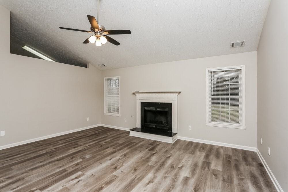 3535 Garden Walk Ln - Photo 6 of 17