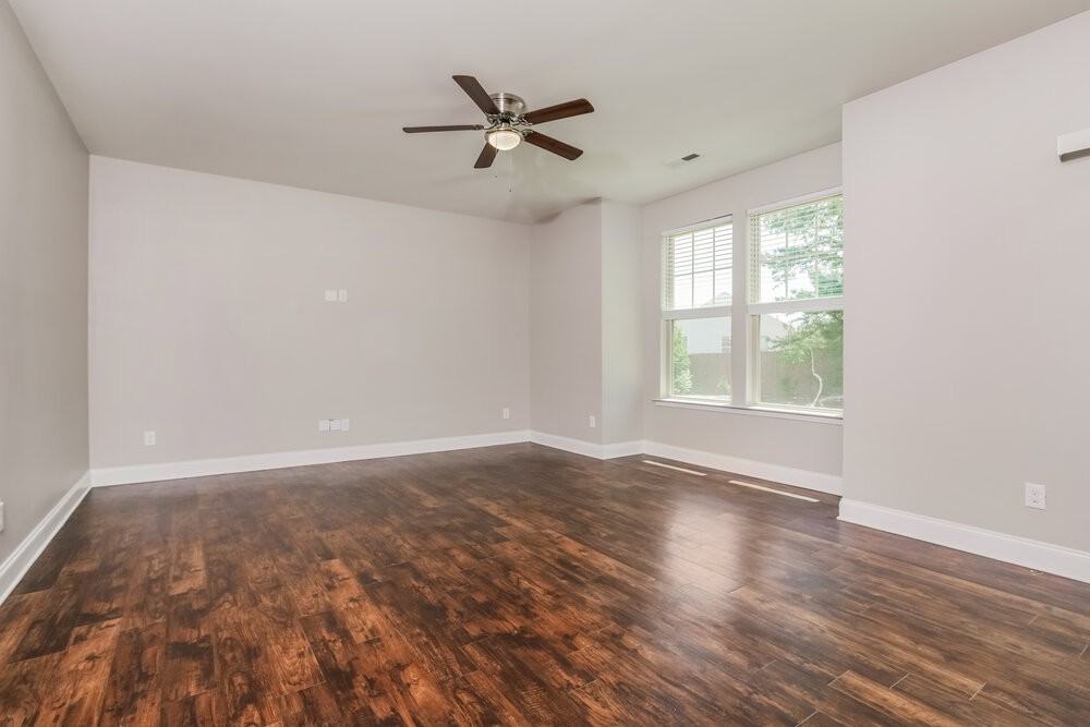 3417 Snowberry Dr - Photo 5 of 17