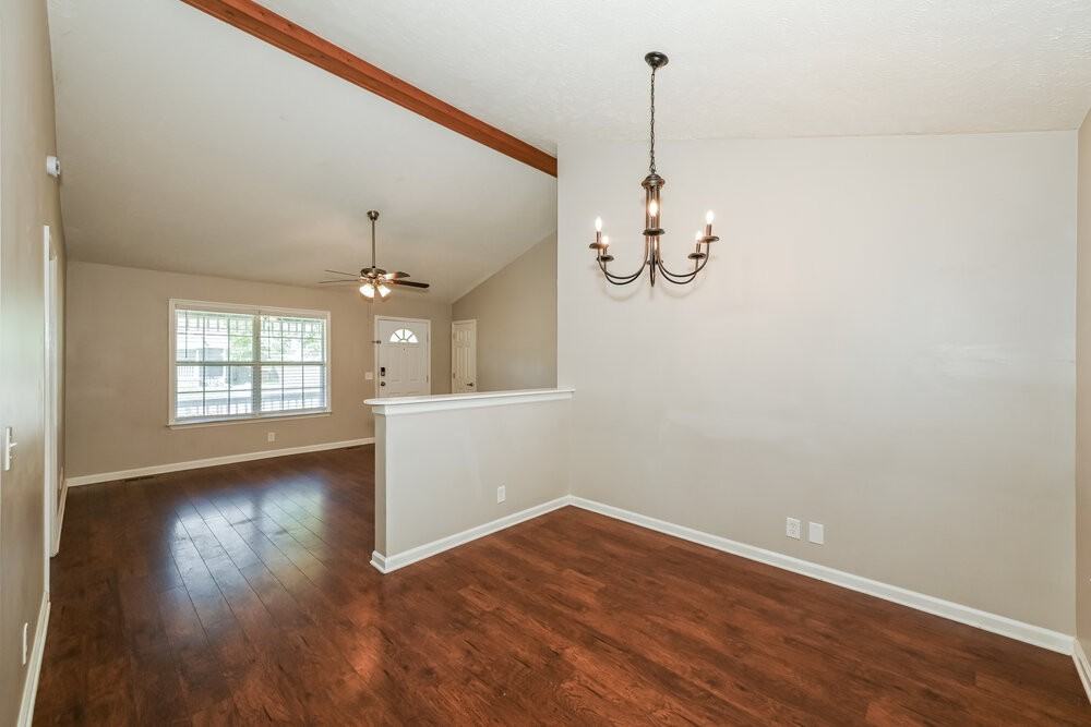 4936 Deerhaven Dr - Photo 7 of 17