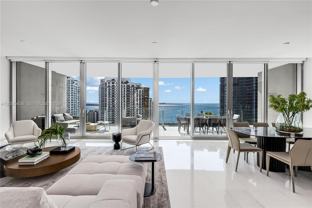 Biscayne Blvd Way & SE 2nd Ave - Photo 1 of 1