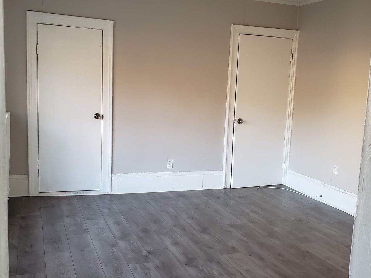 8 Warren St #3 - Photo 7 of 20