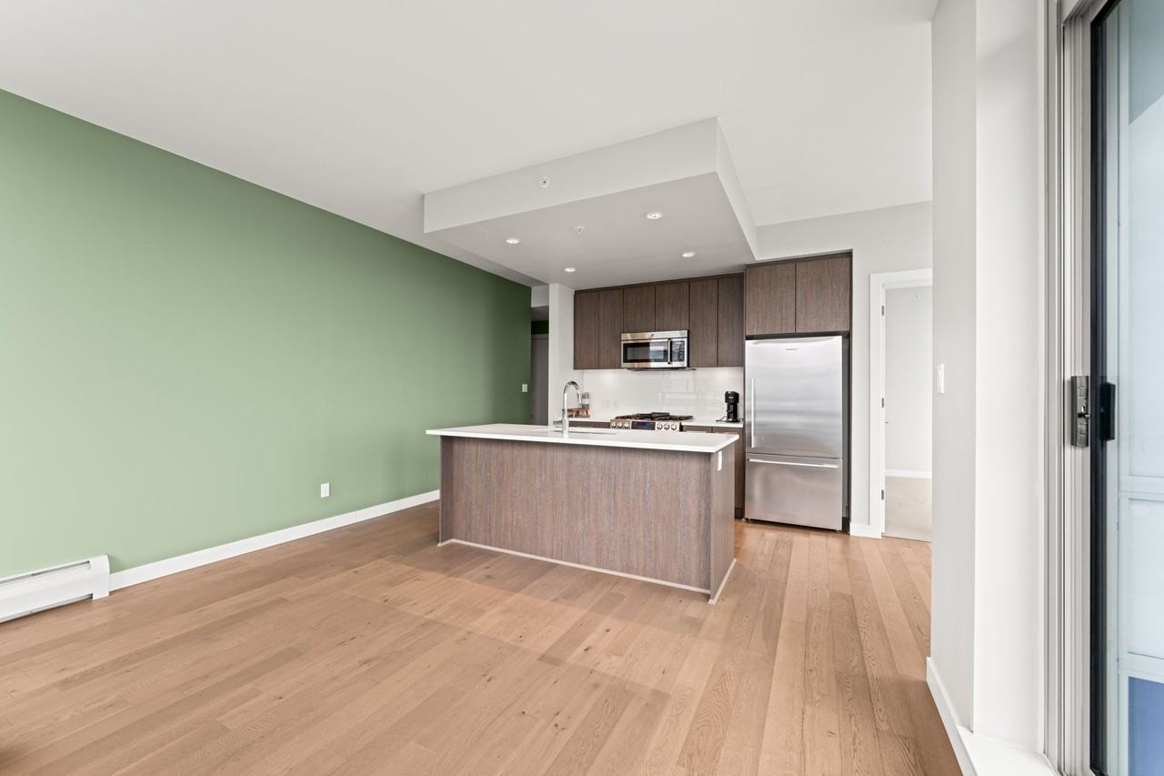 9060 University Crescent #1506 - Photo 6 of 23