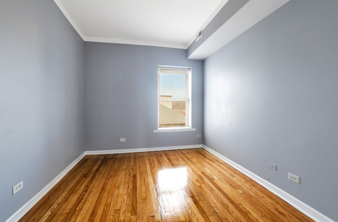 7255 South Calumet Avenue - 356 E 73rd, #356E73rd2 - Photo 5 of 10