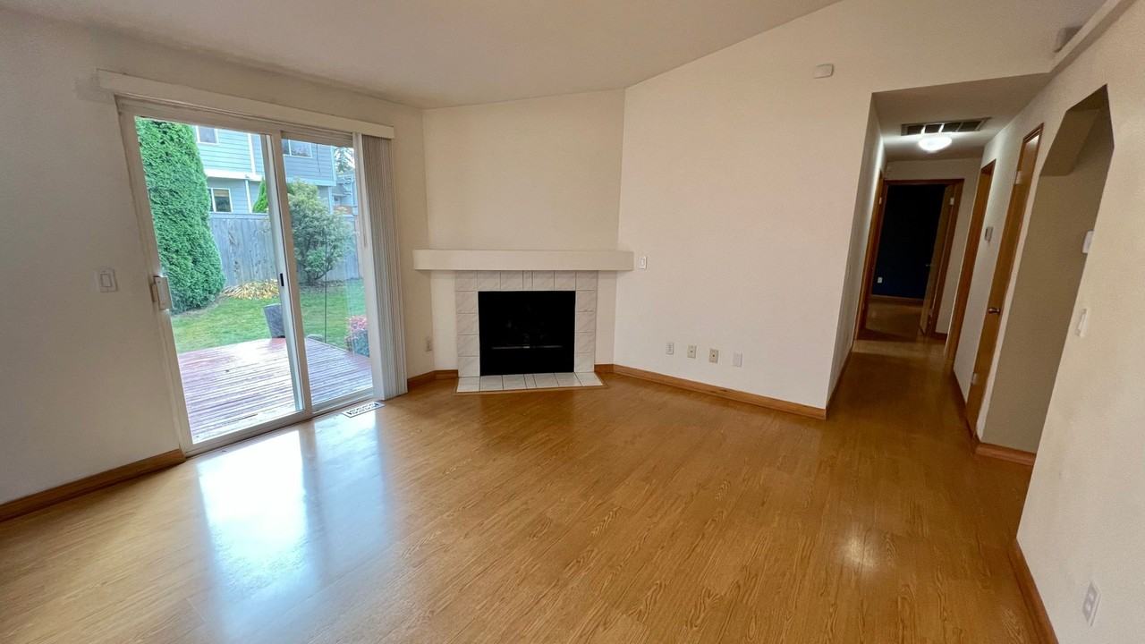 11319 Se 264th Pl - Photo 5 of 24