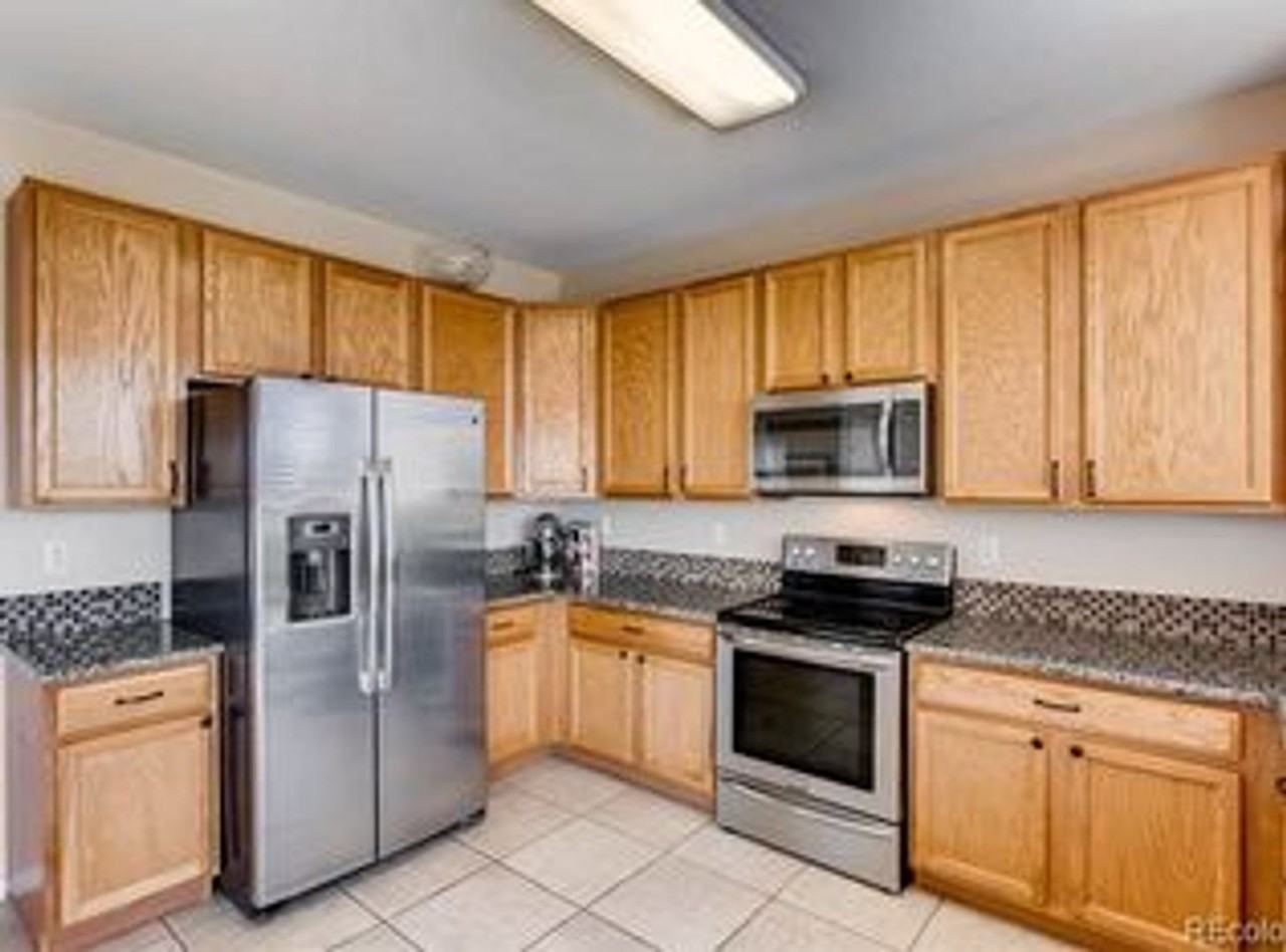 11944 Swansea Dr - Photo 4 of 15