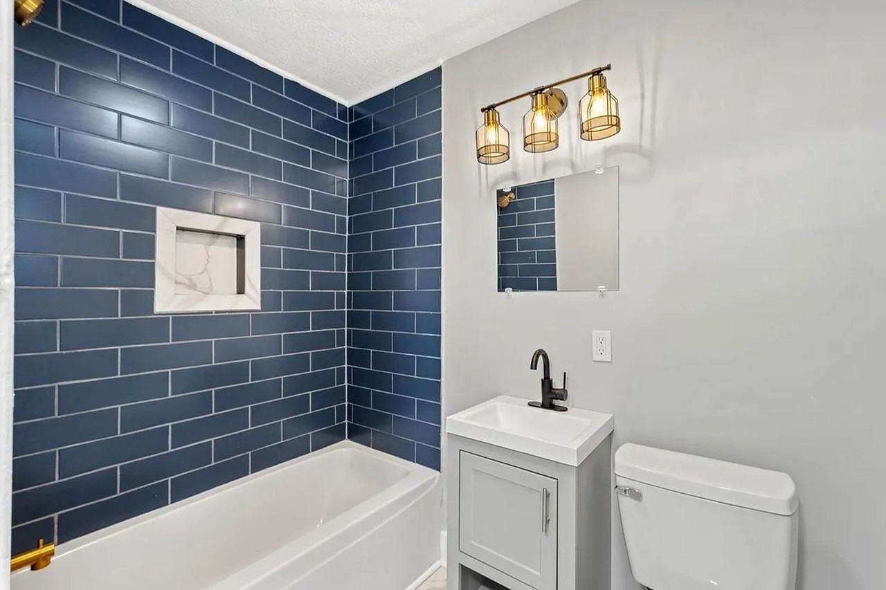 408 E 8th Ave - Photo 2 of 15
